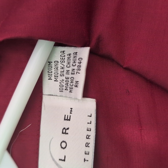 Silk Lore by Beth Terrell red 100 percent silk button up boho blouse size medium - Picture 6 of 9